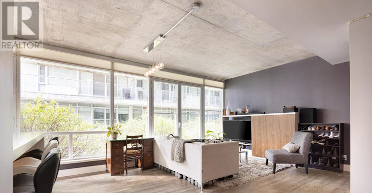 204-75 Portland Street, Toronto, ON, M5V 2M9 - 5