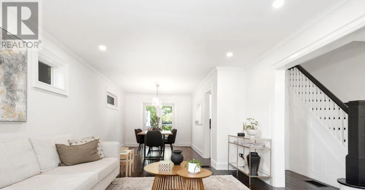 44 Pepler Avenue, Toronto, ON, M4J 2Y8 - 5