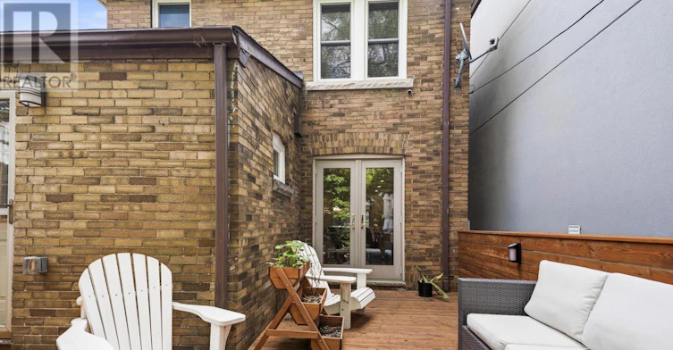 44 Pepler Avenue, Toronto, ON, M4J 2Y8 - 30