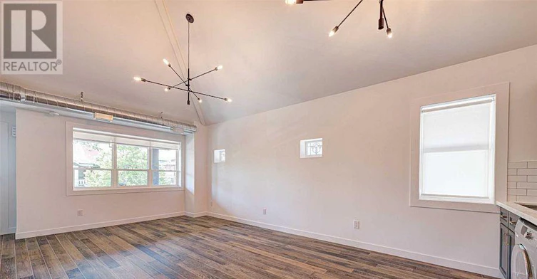 UPPER-89 Hammersmith Avenue, Toronto, ON, M4E 2W3 - 5