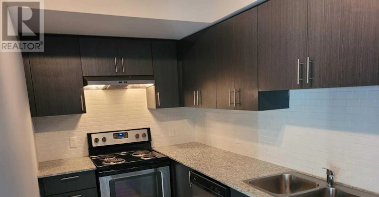 F-306-275 Larch Street, Waterloo, ON, N2L 3R2 - 8