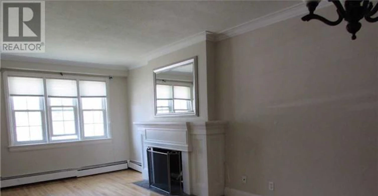143 Glenvale Boulevard, Toronto, ON, M4G 2W2 - 3