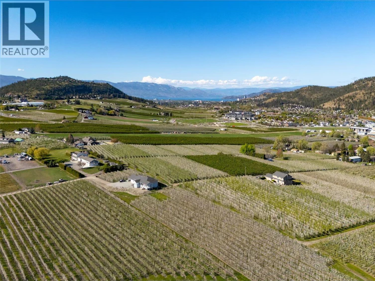 2451 Sexsmith Road, Kelowna, BC, V1V 2E9 - 48