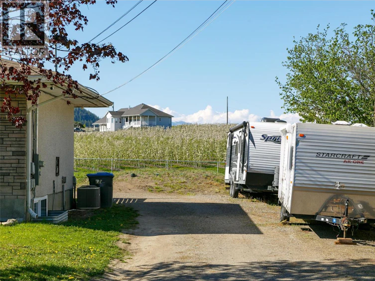 2451 Sexsmith Road, Kelowna, BC, V1V 2E9 - 4