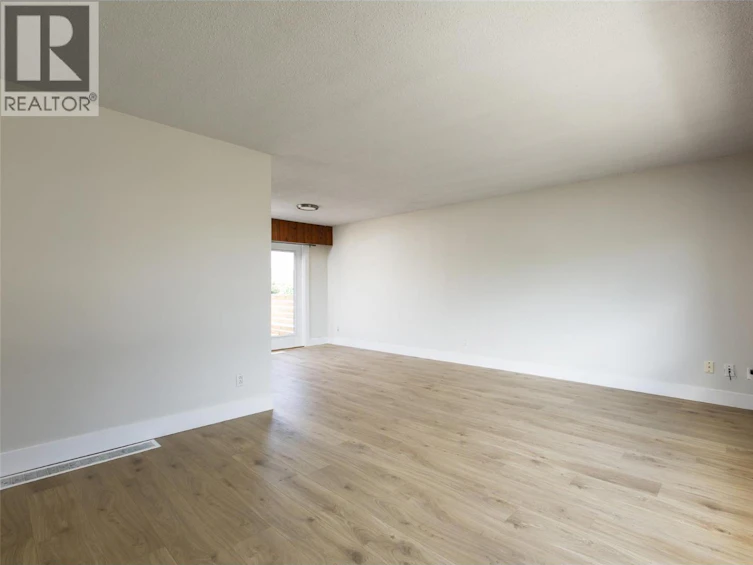 2451 Sexsmith Road, Kelowna, BC, V1V 2E9 - 19
