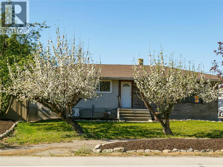 2451 Sexsmith Road, Kelowna, BC, V1V 2E9 - 2