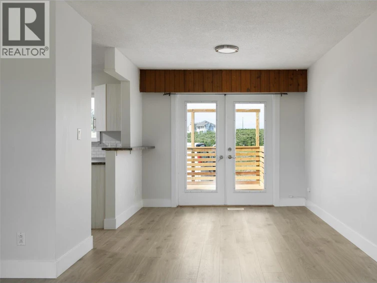 2451 Sexsmith Road, Kelowna, BC, V1V 2E9 - 21