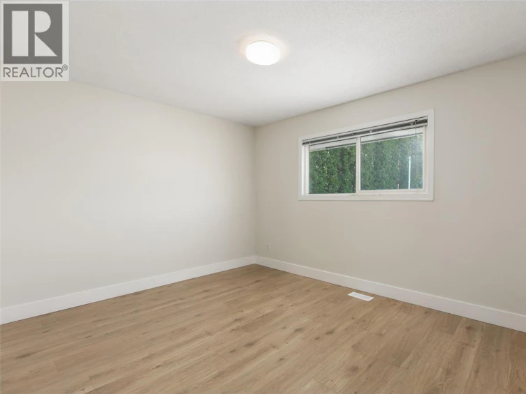 2451 Sexsmith Road, Kelowna, BC, V1V 2E9 - 29
