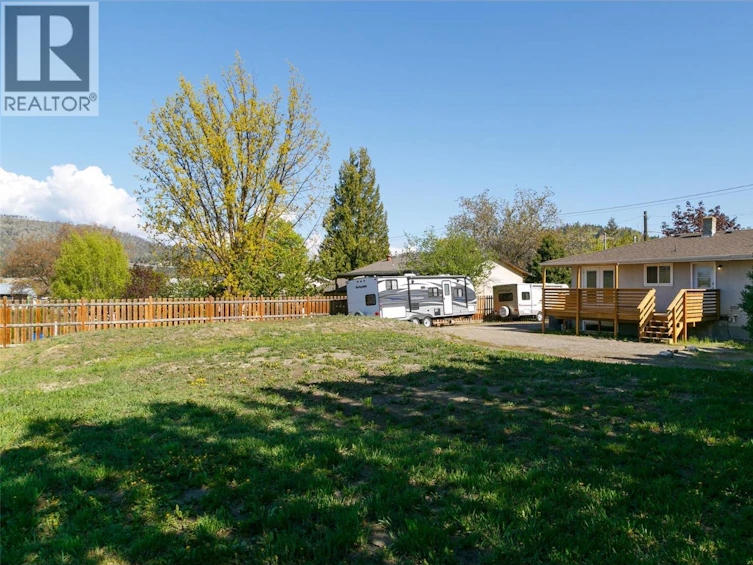 2451 Sexsmith Road, Kelowna, BC, V1V 2E9 - 14