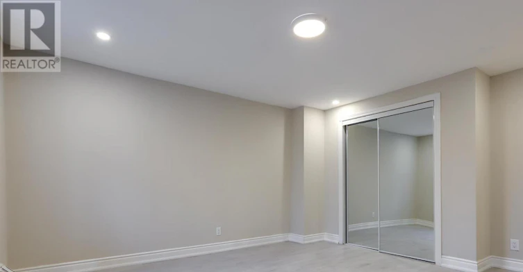 2-81 Mcmillan Drive, Oshawa, ON, L1G 3Z7 - 8