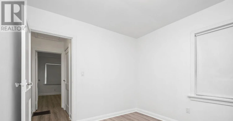 24 Barker Avenue, Toronto, ON, M4C 2N3 - 27