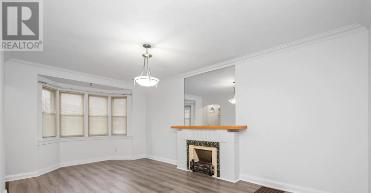24 Barker Avenue, Toronto, ON, M4C 2N3 - 7