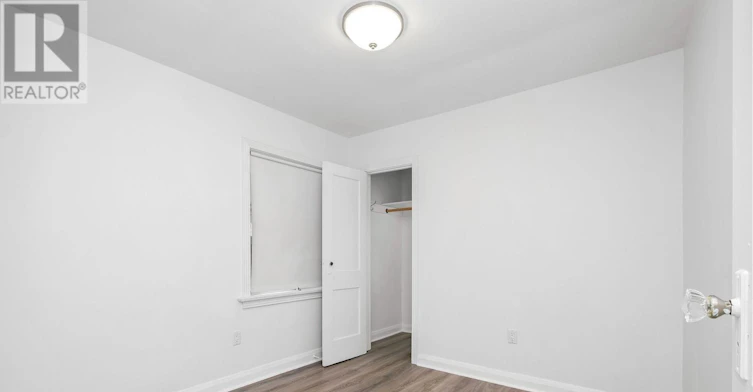 24 Barker Avenue, Toronto, ON, M4C 2N3 - 26