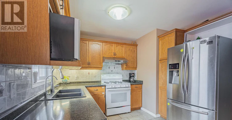 18 Kennedy Place, London, ON, N5V 4W1 - 8