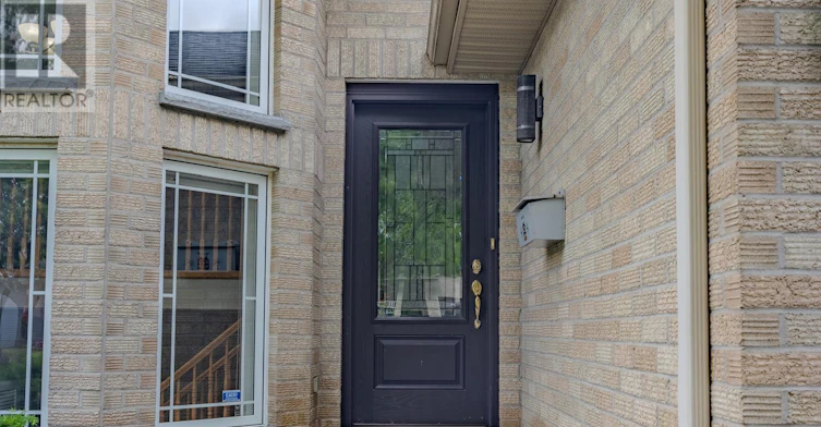 18 Kennedy Place, London, ON, N5V 4W1 - 3