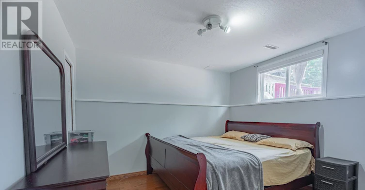 18 Kennedy Place, London, ON, N5V 4W1 - 11