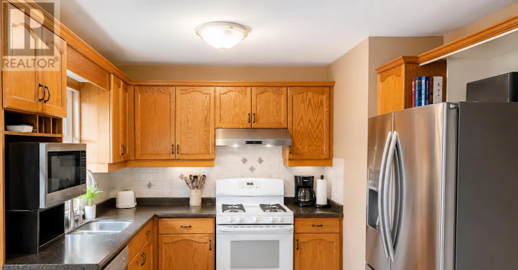 18 Kennedy Place, London, ON, N5V 4W1 - 9