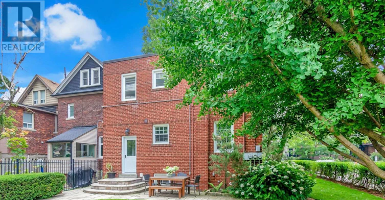2ND FLR-42 Gormley Avenue, Toronto, ON, M4V 1Y8 - 38