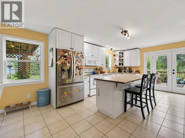 1260 Thompson Court, Kamloops, BC, V0K 2J0 - 12
