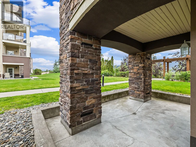2221-1873 Country Club Drive, Kelowna, BC, V1V 2W6 - 32