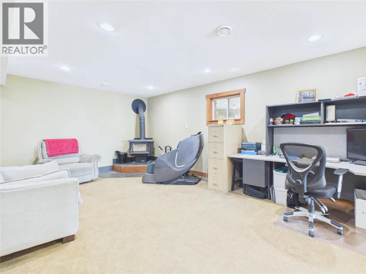 6210 E 33 Highway, Kelowna, BC, V1P 1H8 - 50