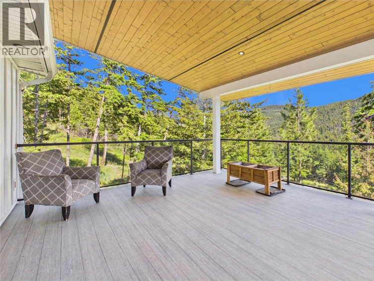 6210 E 33 Highway, Kelowna, BC, V1P 1H8 - 28