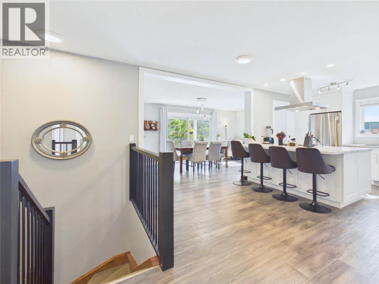 6210 E 33 Highway, Kelowna, BC, V1P 1H8 - 8