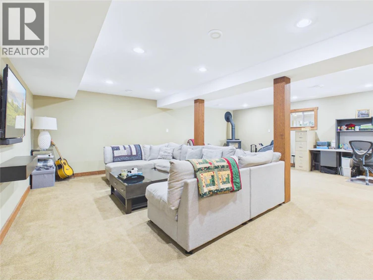 6210 E 33 Highway, Kelowna, BC, V1P 1H8 - 56