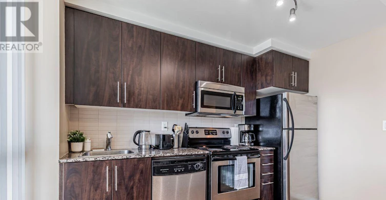 1111-55 Bremner Boulevard, Toronto, ON, M5J 0A6 - 9