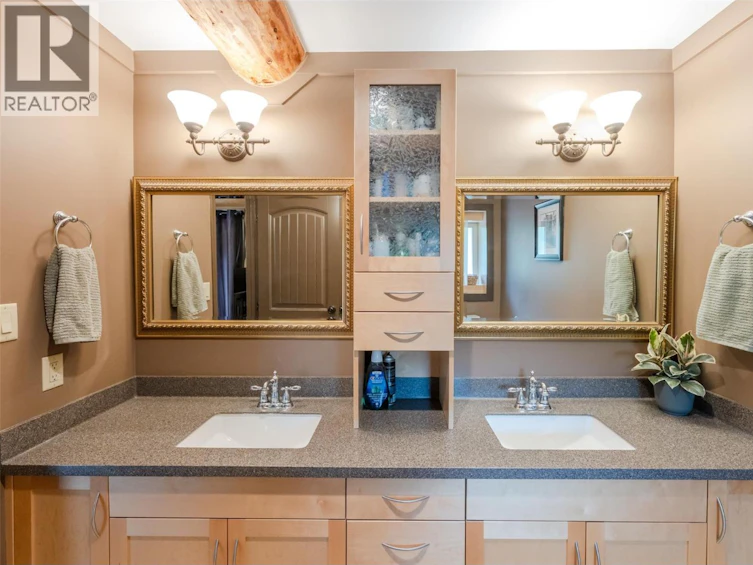 100 St. Andrews Drive, Kaleden, BC, V0H 1K0 - 36
