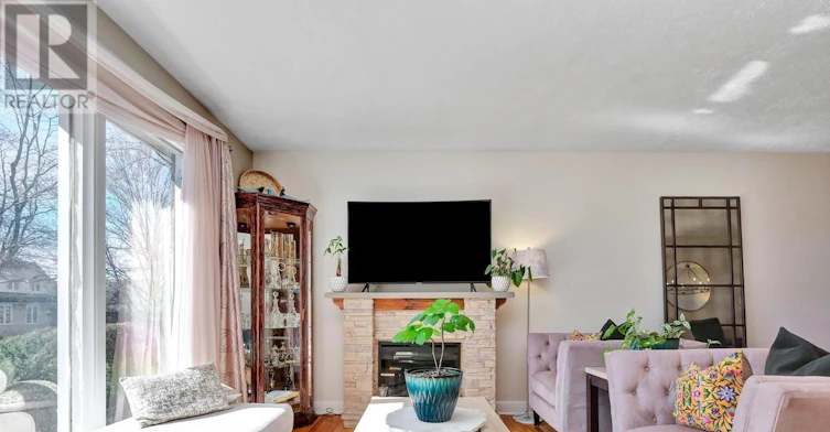 1233 Cheverton Avenue, Ottawa, ON, K1H 7P5 - 8