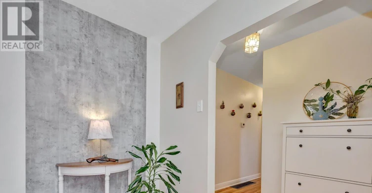 1233 Cheverton Avenue, Ottawa, ON, K1H 7P5 - 12