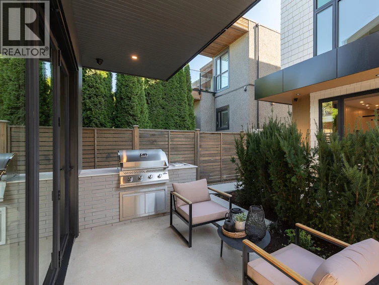 477 W 20th Avenue, Vancouver, BC, V5Y 2C7 - 20