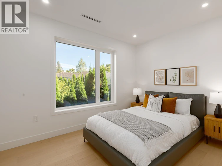 477 W 20th Avenue, Vancouver, BC, V5Y 2C7 - 13