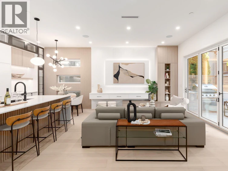 477 W 20th Avenue, Vancouver, BC, V5Y 2C7