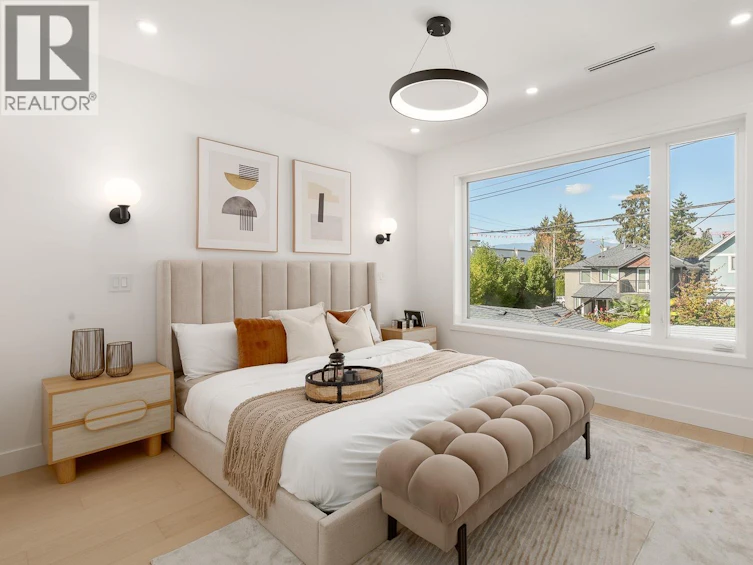 477 W 20th Avenue, Vancouver, BC, V5Y 2C7 - 9