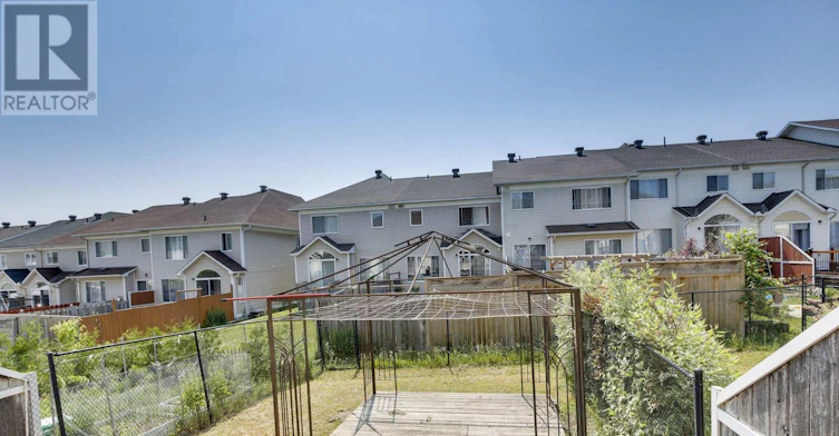 33 Scampton Drive, Ottawa, ON, K2W 1G1 - 34