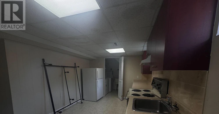 33 Harrington Crescent, Toronto, ON, M2M 2Y6 - 6