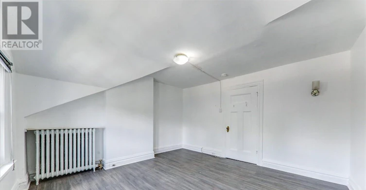 FLOOR 3-173 Spadina Road, Toronto, ON, M5R 2T9 - 5