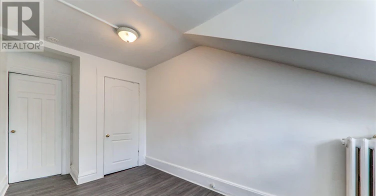 FLOOR 3-173 Spadina Road, Toronto, ON, M5R 2T9 - 8
