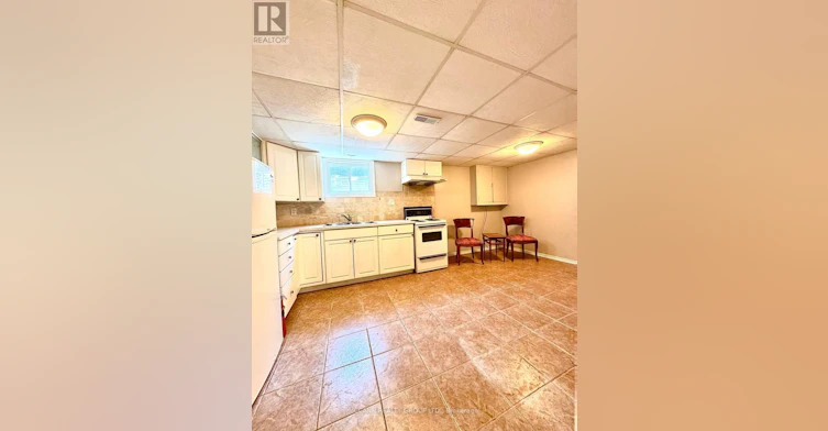 BASEMENT-19 Westchester Street, Toronto, ON, M6M 2S4 - 8
