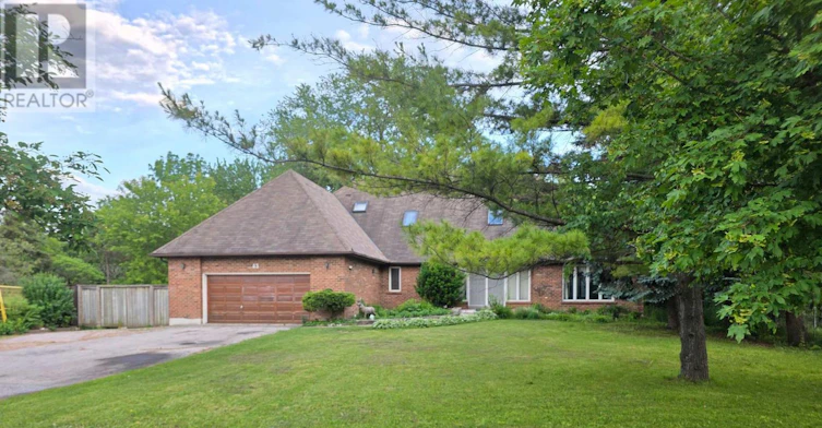 43 Helen Avenue, Markham, ON, L3R 1J6 - 2