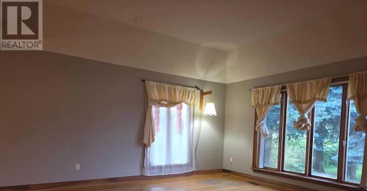 43 Helen Avenue, Markham, ON, L3R 1J6 - 6