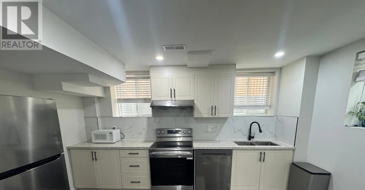BSMT-4 Priory Drive, Whitby, ON, L1P 0K9 - 5
