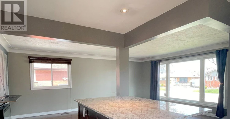 UPPER-138 Welbourn Drive, Hamilton, ON, L9A 3N4 - 8