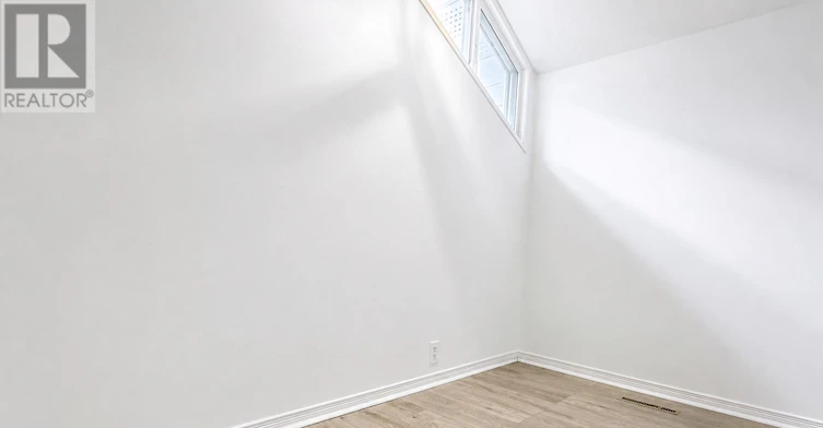 MAIN FLOOR-26 Arlene Crescent, Toronto, ON, M1P 3L9 - 9
