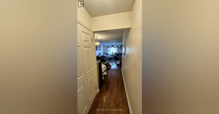 35 Raj Terrace, Ottawa, ON, K1G 4T7 - 4