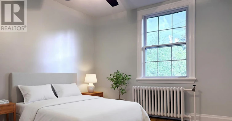 392 Piccadilly Avenue, Ottawa, ON, K1Y 0H4 - 8