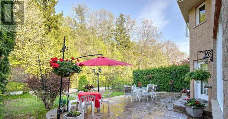 119 Thornhill Woods Drive, Vaughan, ON, L4J 8R5 - 11