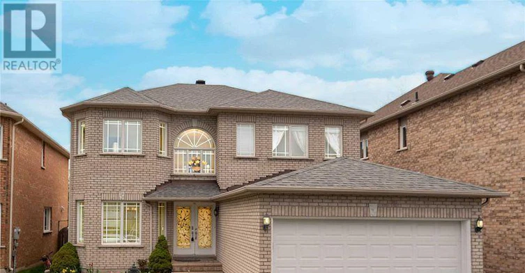 14 Montesano Crescent, Richmond Hill, ON, L4B 4M9